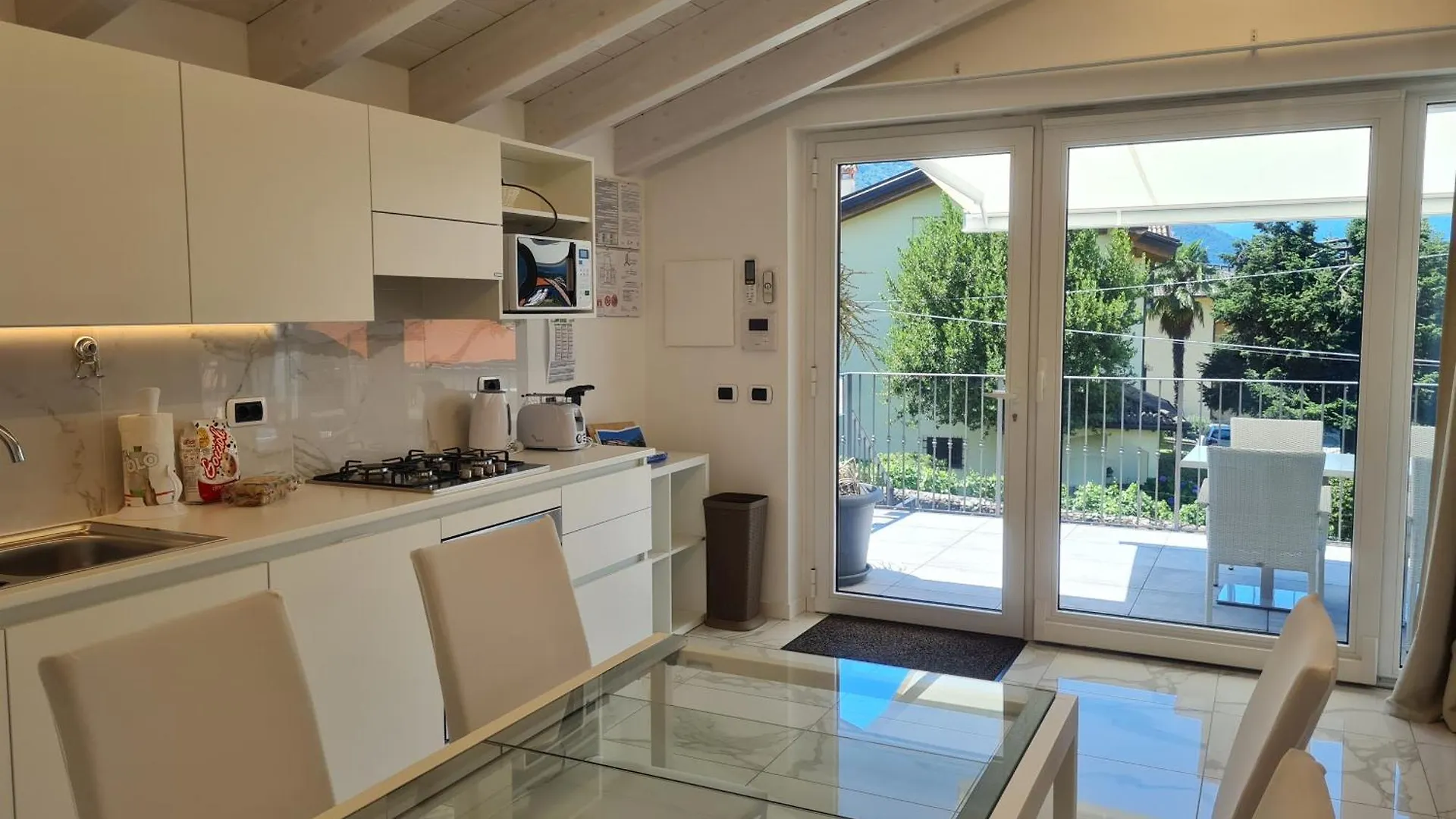 Riva Del Lario Home Colico Lejlighed
