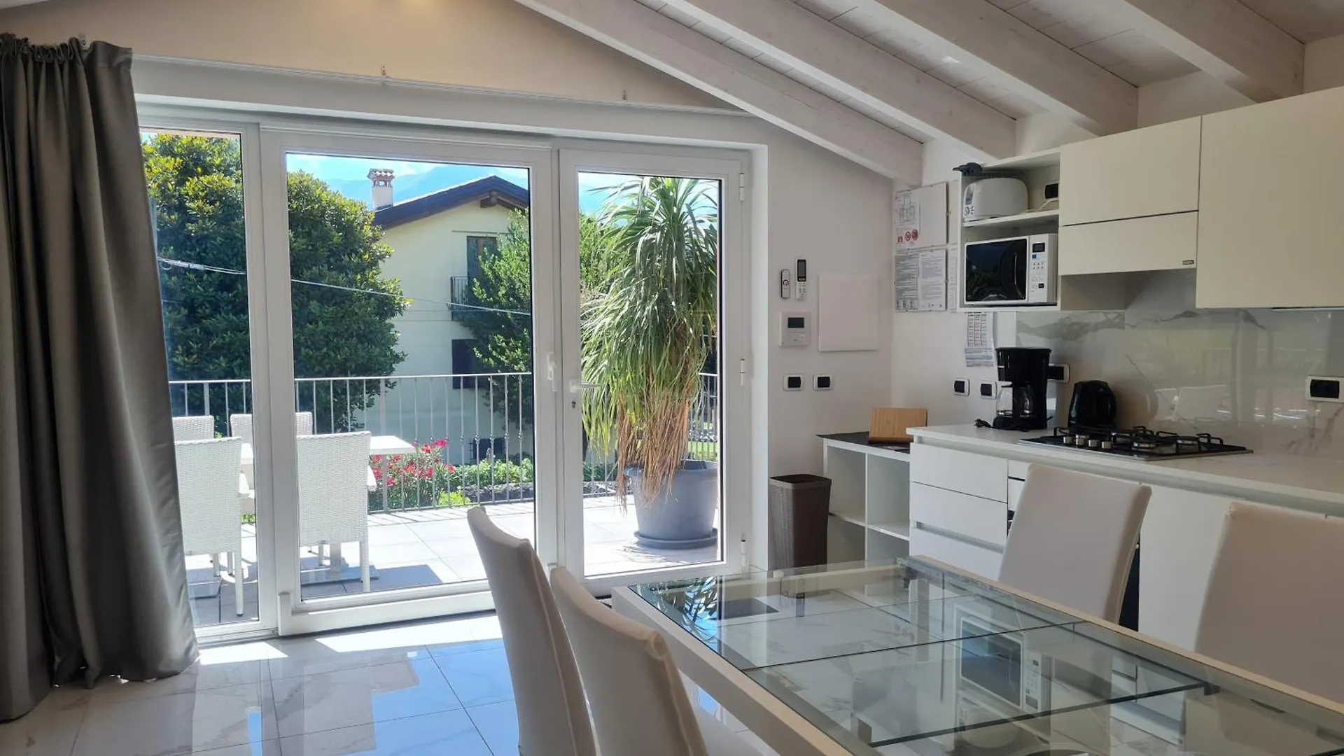 Lägenhet Riva Del Lario Home Colico